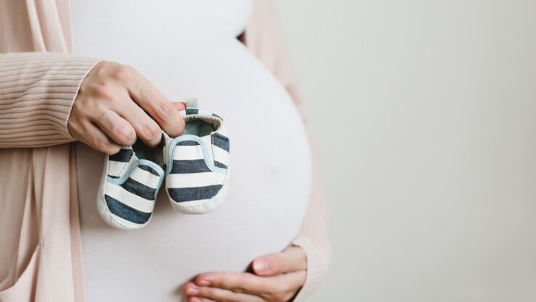 ترشحات سفید واژن در دوران بارداری